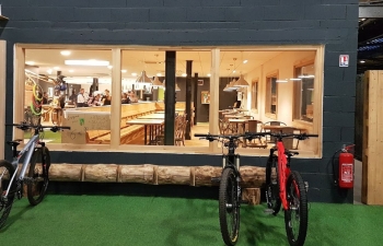 Création d&rsquo;un Bike-Park dans un ancien hangar de la SNCF